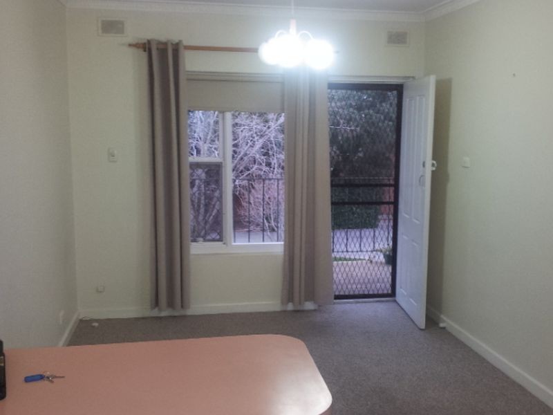 10/8a Jervois Street, Glenelg North SA 5045