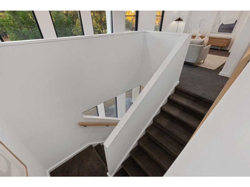 2 St Andrews Crescent, Novar Gardens SA 5040