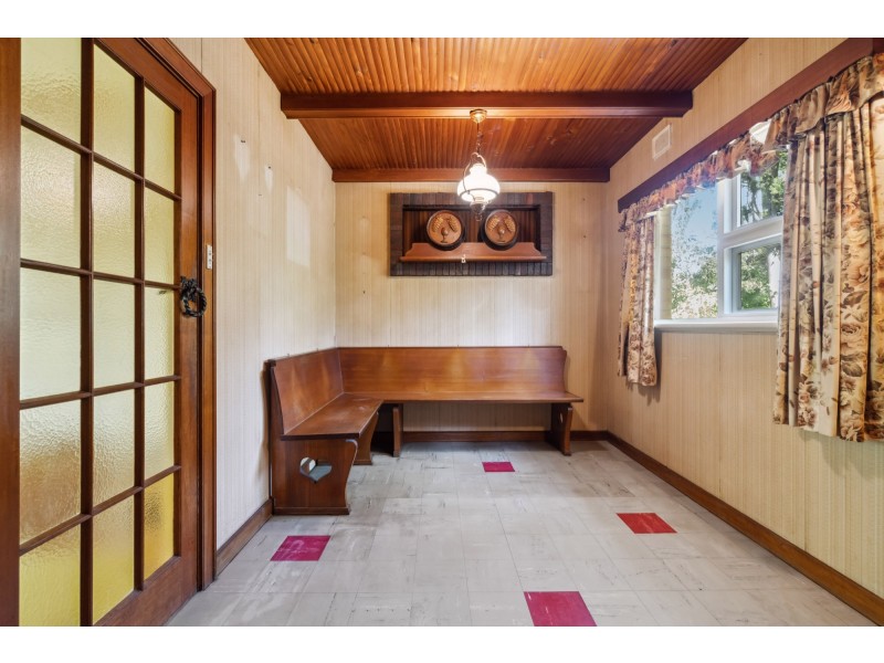 18 Winns Road, Coromandel Valley SA 5051