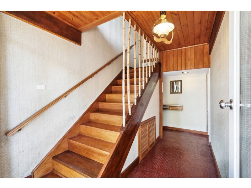 18 Winns Road, Coromandel Valley SA 5051