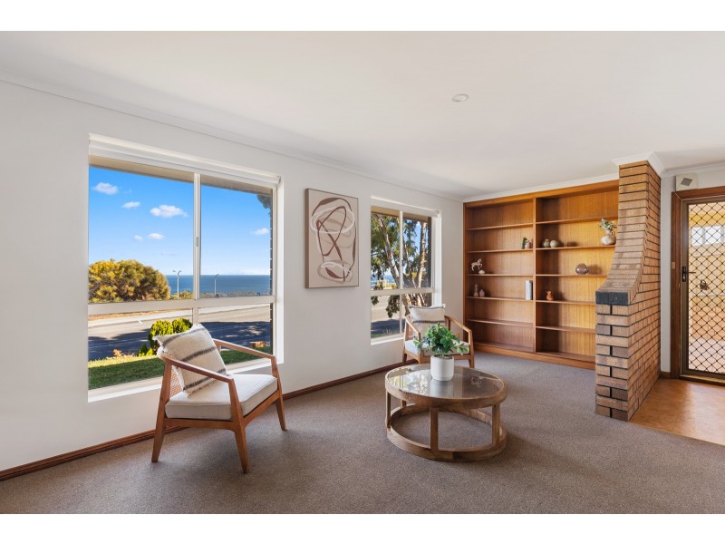 174 Perry Barr Road, Hallett Cove SA 5158