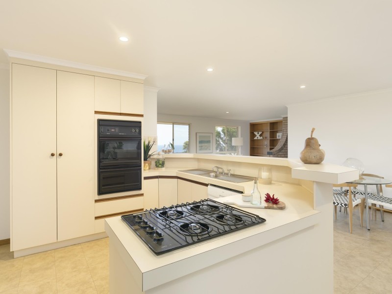 174 Perry Barr Road, Hallett Cove SA 5158