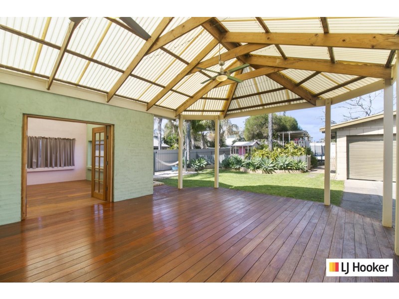 40 Fenton Avenue, Christies Beach SA 5165