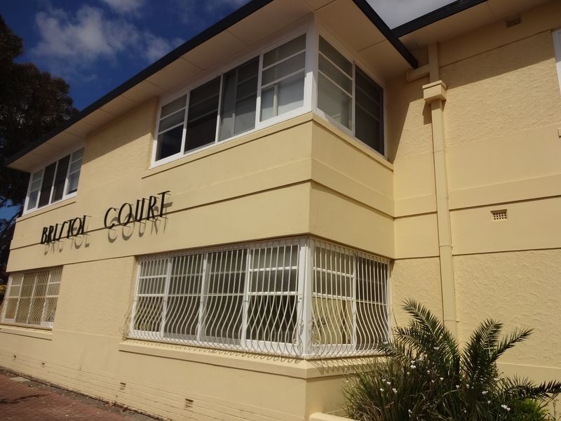 8/9 Bristol Street, Glenelg South SA 5045