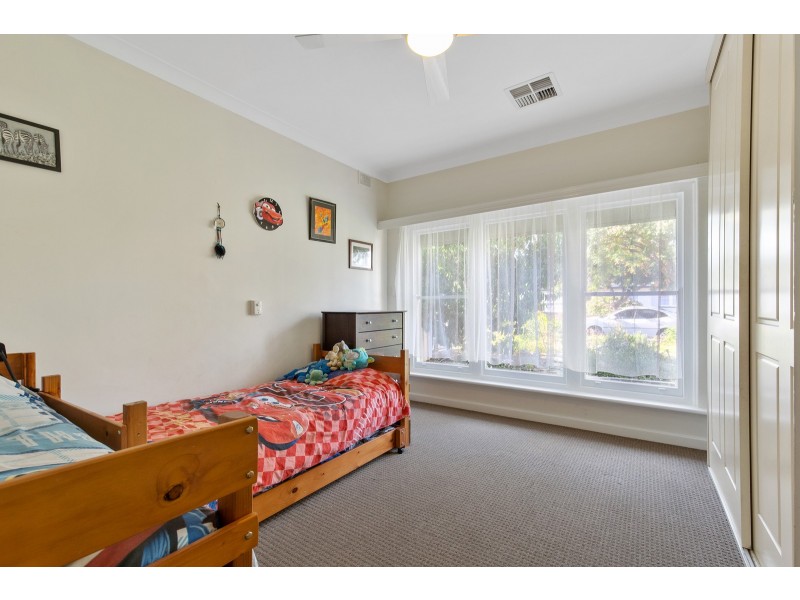 121 Caulfield Avenue, Clarence Gardens SA 5039