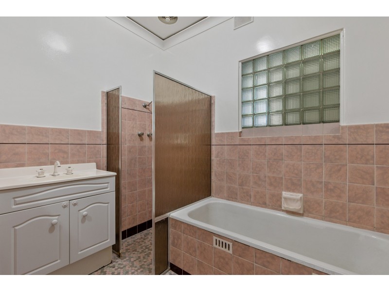 121 Caulfield Avenue, Clarence Gardens SA 5039