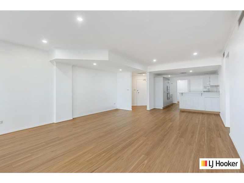 4/9-11 South Esplanade, Glenelg SA 5045