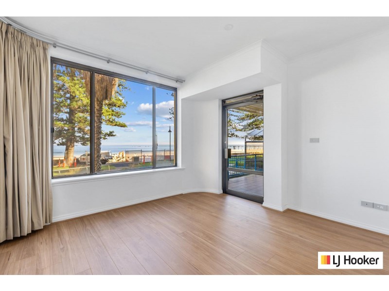 4/9-11 South Esplanade, Glenelg SA 5045