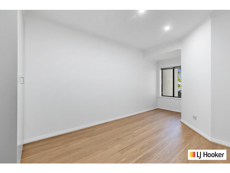 4/9-11 South Esplanade, Glenelg SA 5045