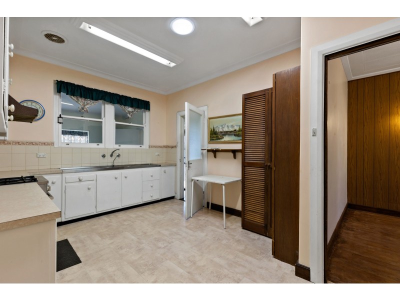 2 Truscott Avenue, Seacombe Heights SA 5047