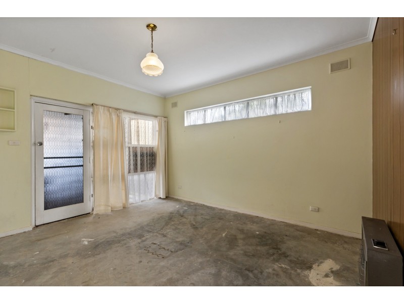 2 Truscott Avenue, Seacombe Heights SA 5047