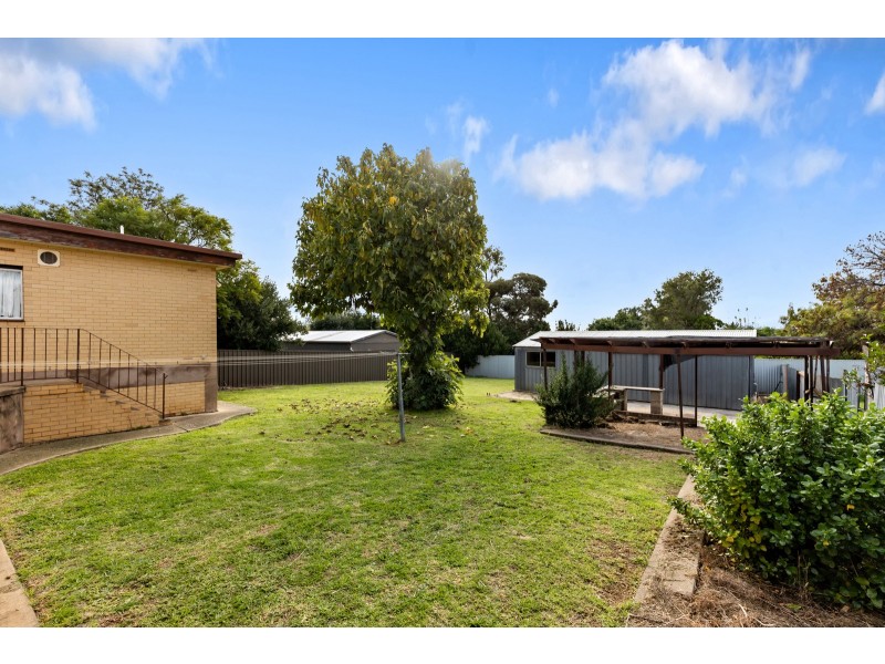 2 Truscott Avenue, Seacombe Heights SA 5047