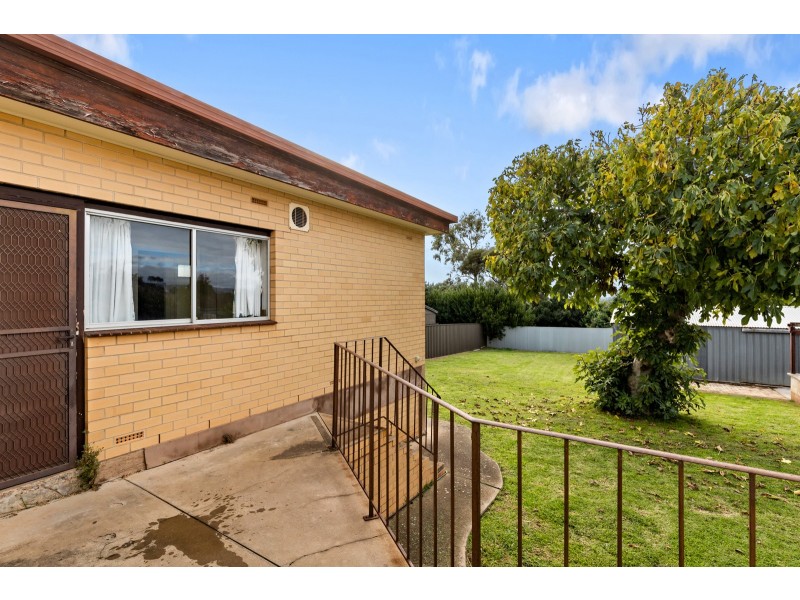 2 Truscott Avenue, Seacombe Heights SA 5047