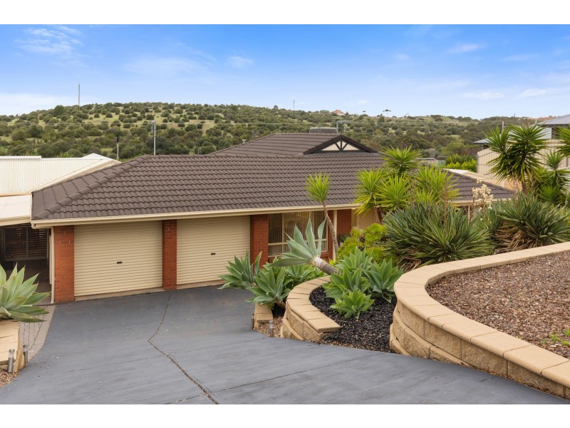 26 Freebairn Drive, Hallett Cove SA 5158
