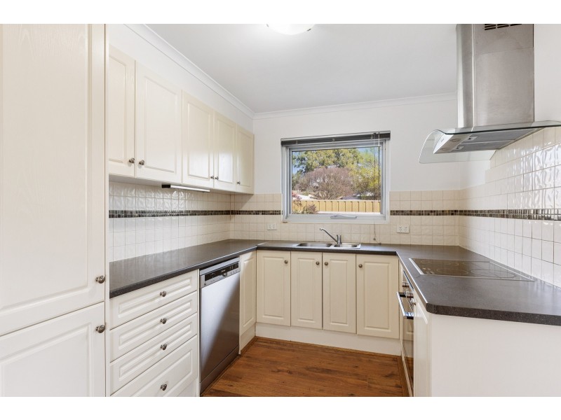 51 Serenade Crescent, Aberfoyle Park SA 5159