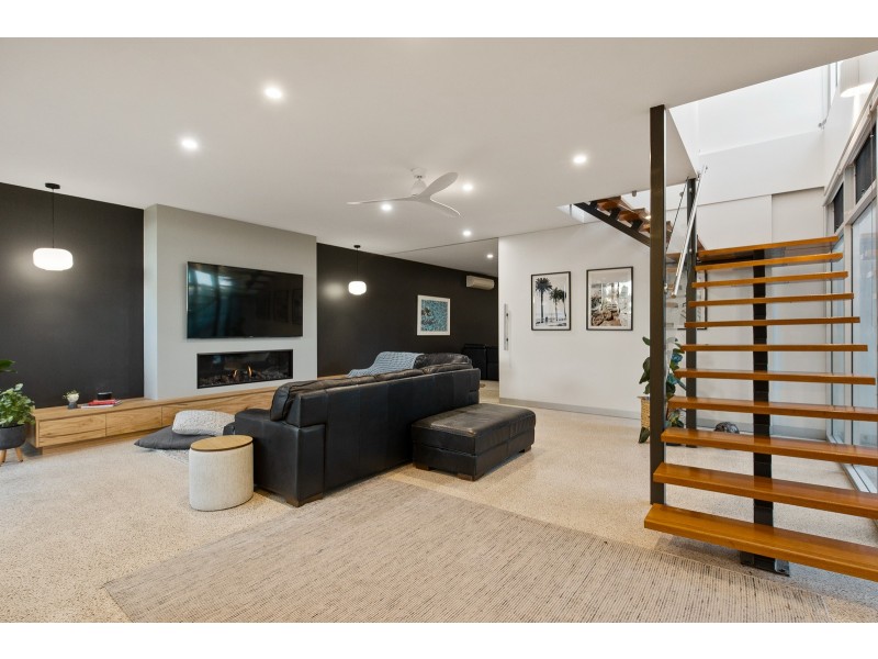 212 Perry Barr Road, Hallett Cove SA 5158