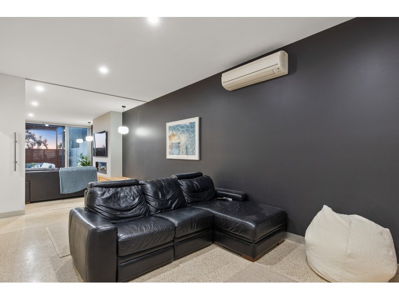 212 Perry Barr Road, Hallett Cove SA 5158