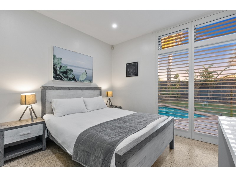 212 Perry Barr Road, Hallett Cove SA 5158