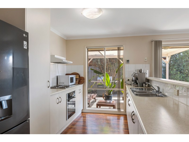 18 Scarborough Way, Mount Barker SA 5251