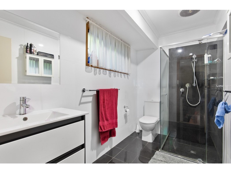 3 Farming Crescent, Hallett Cove SA 5158