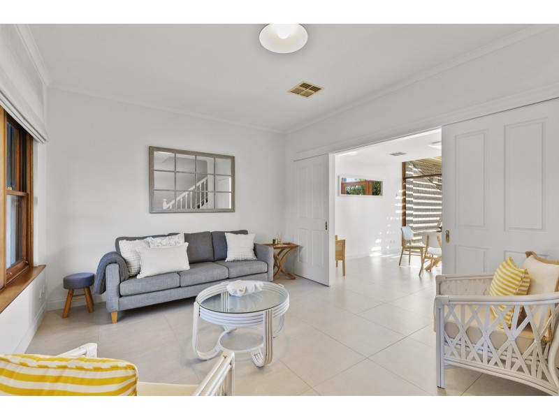 7 Patawilya Grove, Glenelg South SA 5045