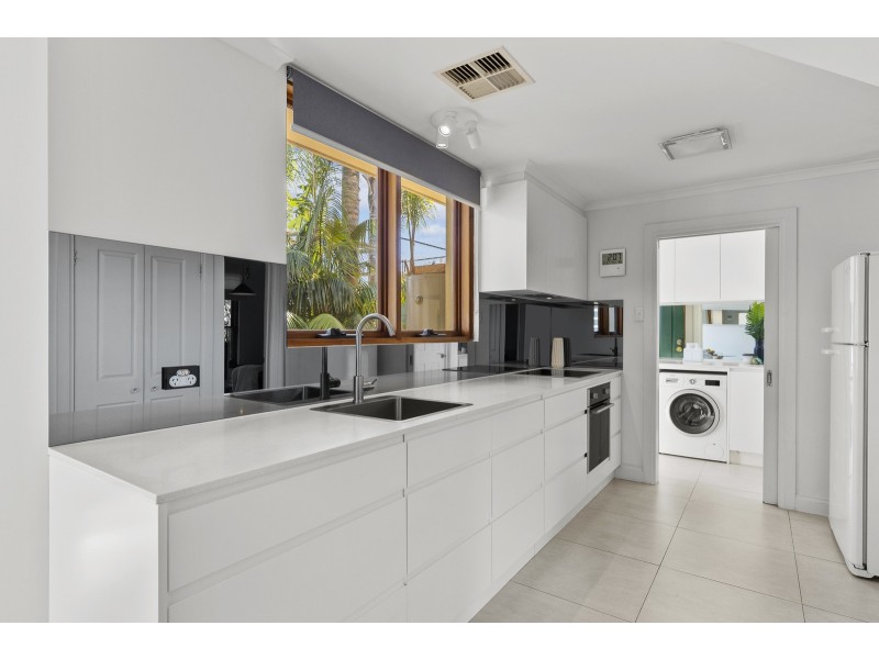 7 Patawilya Grove, Glenelg South SA 5045