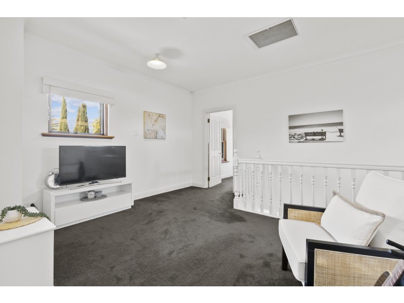 7 Patawilya Grove, Glenelg South SA 5045