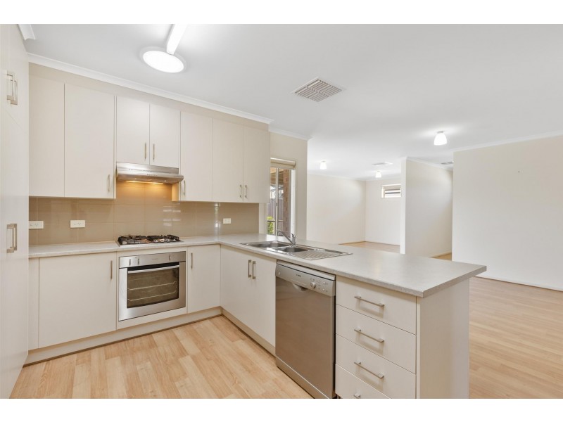 2A Athol Street, Clovelly Park SA 5042