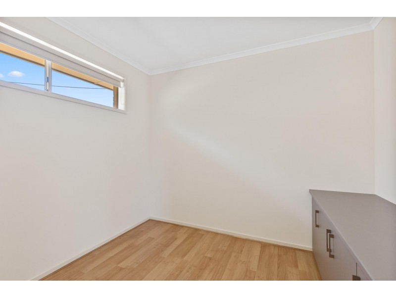 2A Athol Street, Clovelly Park SA 5042