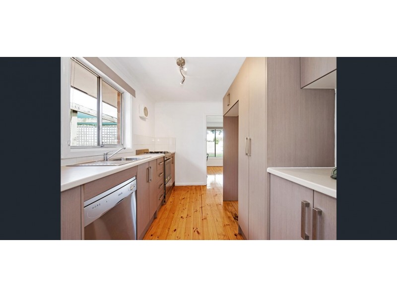 33 Columba Street, Morphett Vale SA 5162