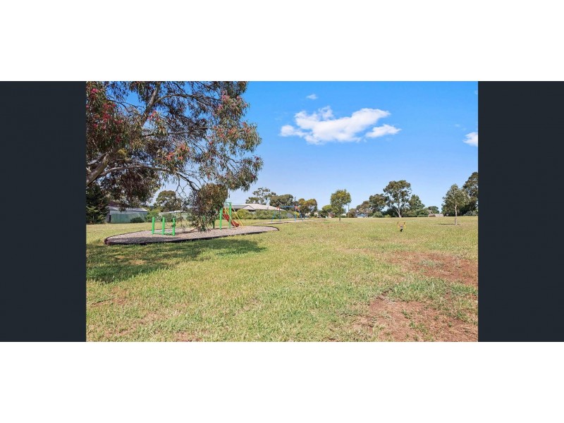 33 Columba Street, Morphett Vale SA 5162