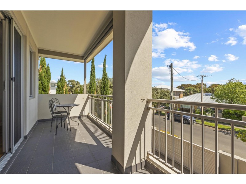 61 Gladstone Road, North Brighton SA 5048