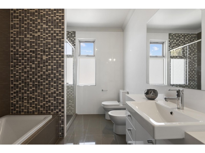 61 Gladstone Road, North Brighton SA 5048