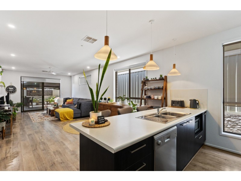 17 Everton Road, Seaford Heights SA 5169