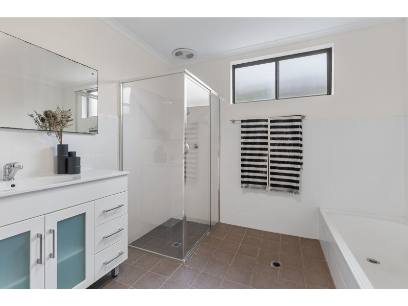 48 Bellaview Road, Flagstaff Hill SA 5159