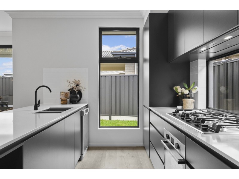 1B Struan Avenue, Warradale SA 5046