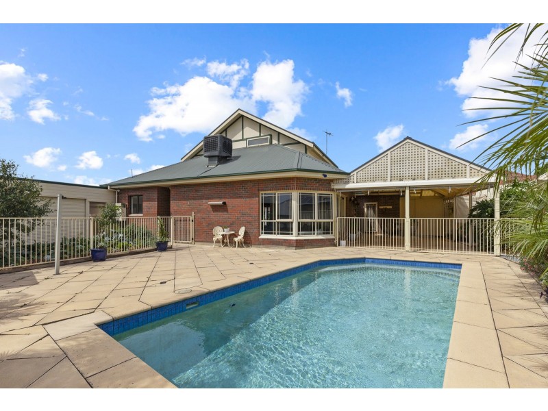 7 St Peters Close, Glengowrie SA 5044
