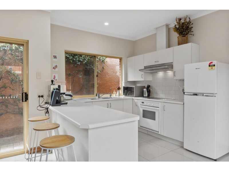 2/1 Inwood Avenue, Glenelg North SA 5045