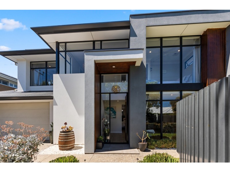 7 Elgar Road, Somerton Park SA 5044