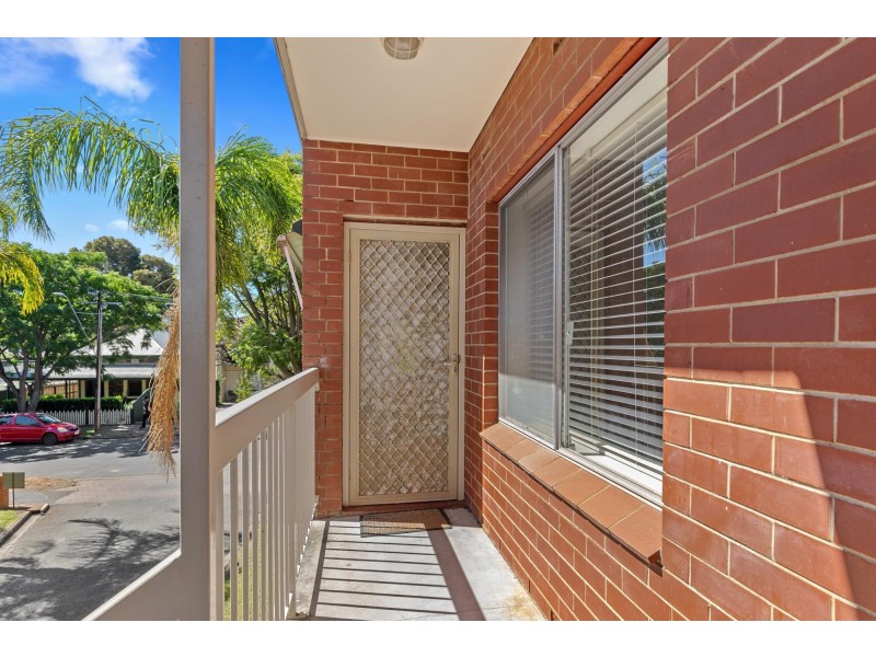 4/24 Carlisle Road, Westbourne Park SA 5041
