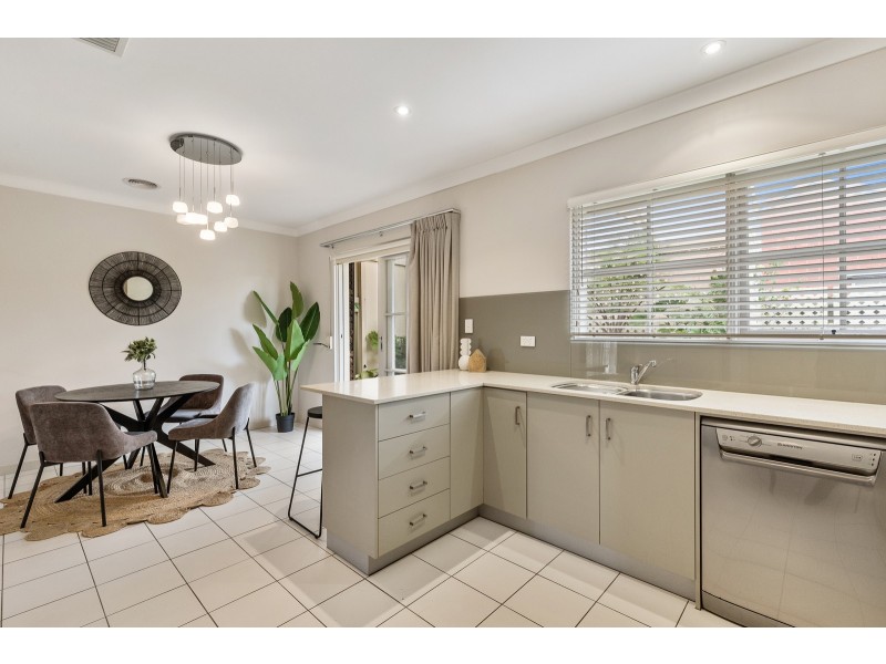 6/24 Broadway, Glenelg South SA 5045