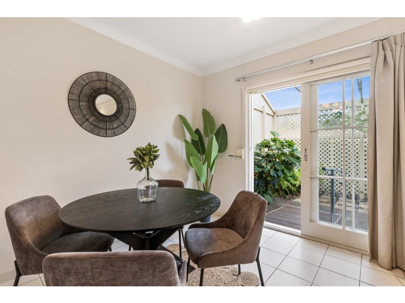 6/24 Broadway, Glenelg South SA 5045