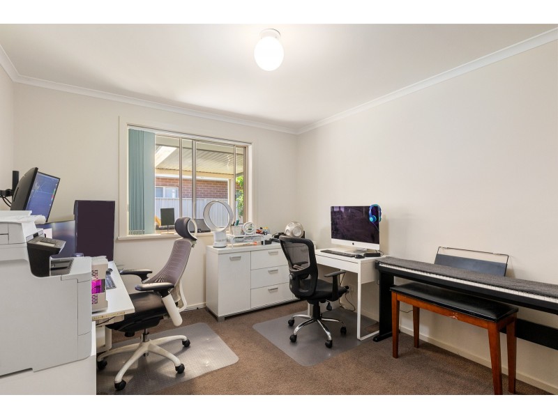 2 Burgundy Way, Glengowrie SA 5044
