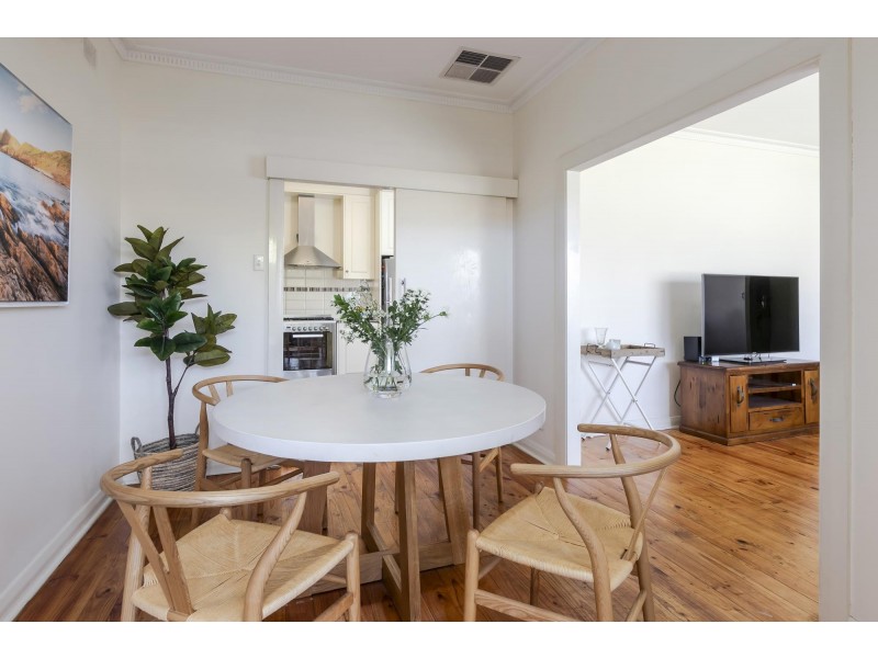 13 Raymond Grove, Warradale SA 5046