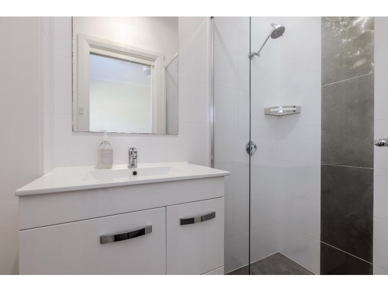 13 Raymond Grove, Warradale SA 5046