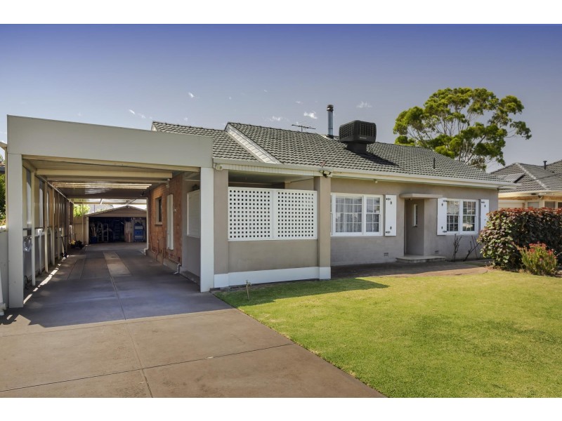 13 Raymond Grove, Warradale SA 5046