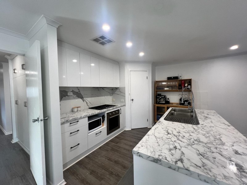 11 Hutchinson Avenue, Reynella SA 5161