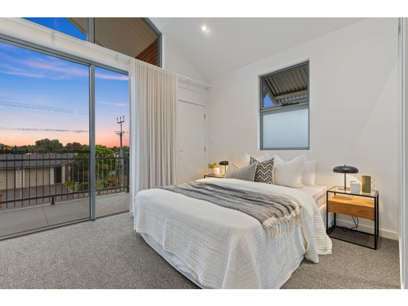 5 Duncan Avenue, Park Holme SA 5043
