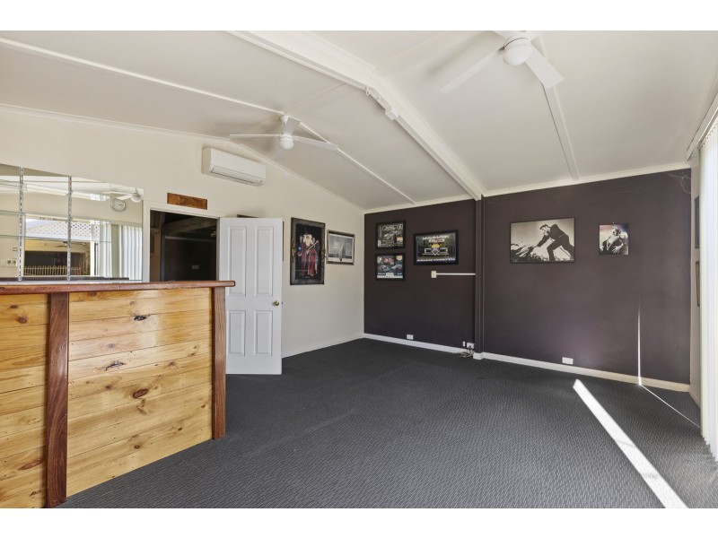 4 Stuart Court, Hallett Cove SA 5158