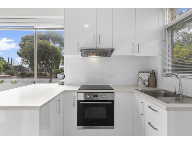 1/62 Maxwell Terrace, Glengowrie SA 5044
